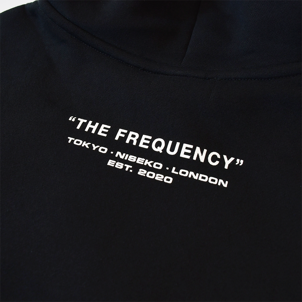 VIBE WITE US HOODIE